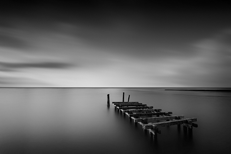 Improve your long exposures with photo stacking
