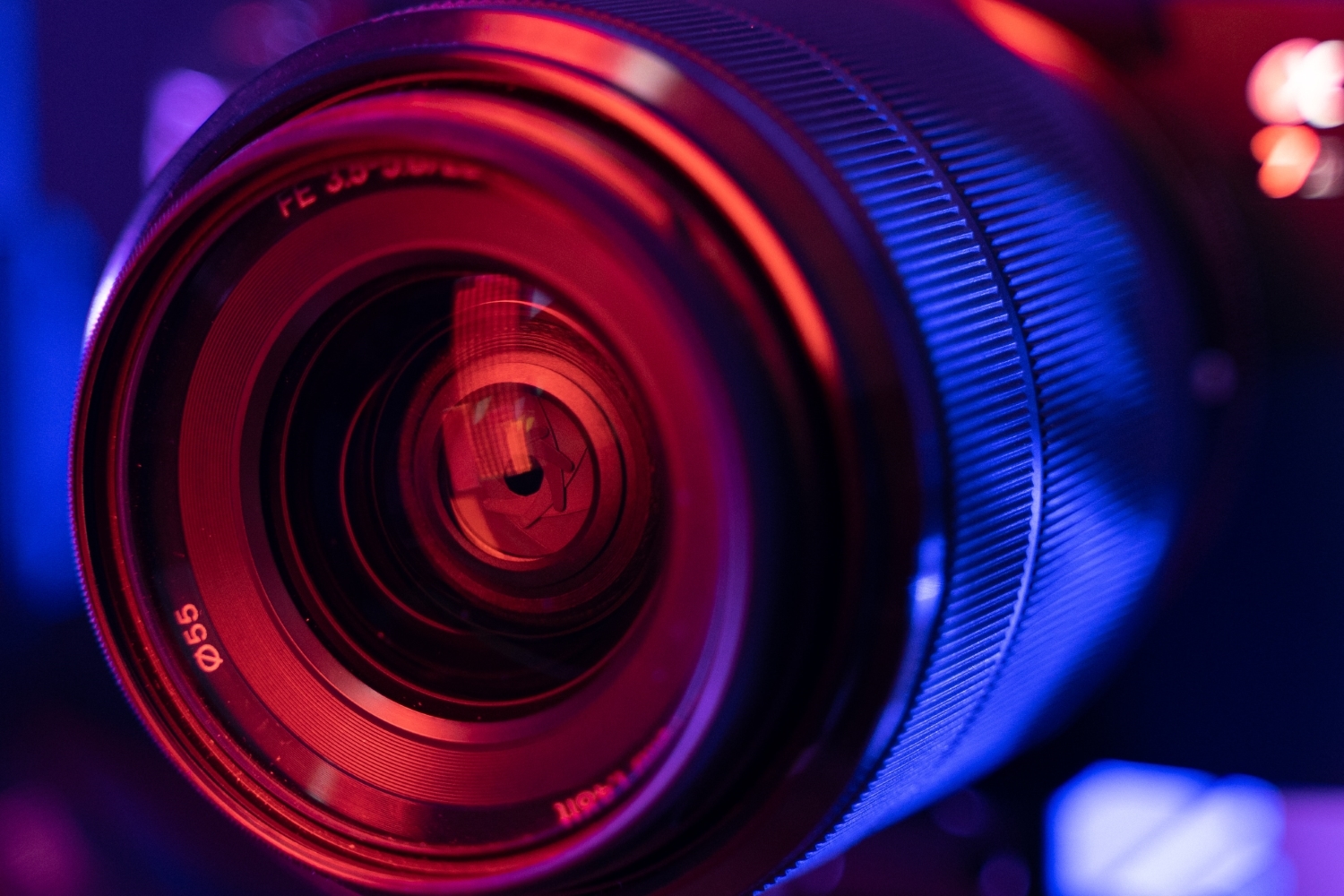 Manual focus in photography