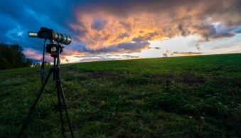 新幸运飞行艇,168在线飞艇官网计划数据 How to Get Sharp Photos With a Tripod: 6 Essential Tips